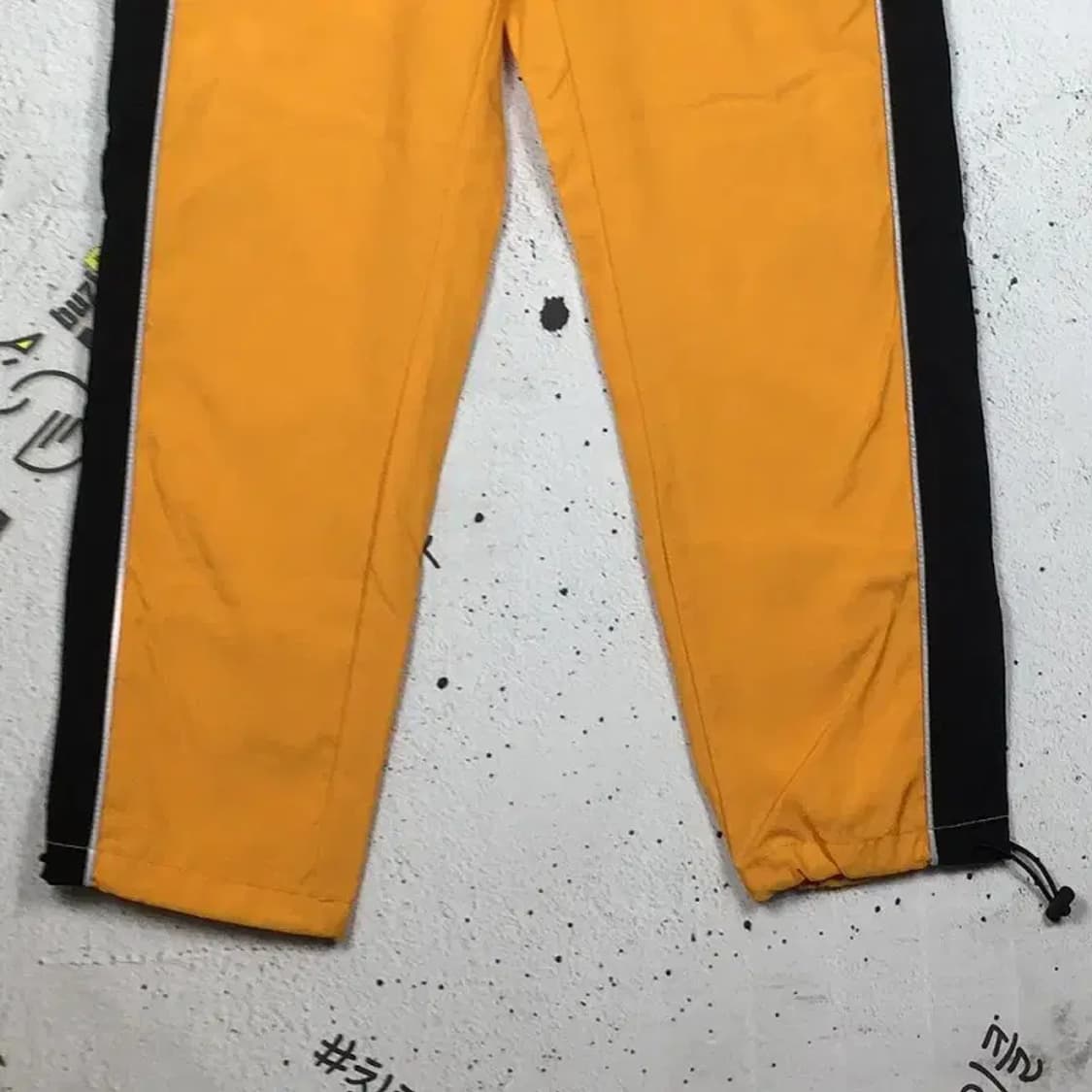 엠엘비 MLB 올드스쿨 사이드라인 운동바지 옐로우 78 4400113 상품이미지4
