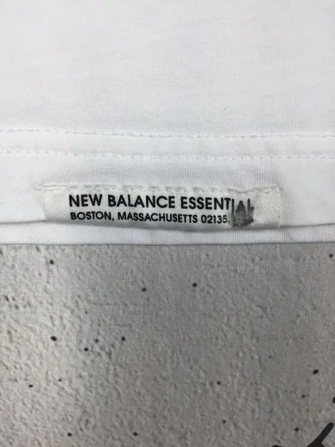 뉴발란스 NEW BALANCE 반팔 티 화이트 M 1000590 상품이미지10