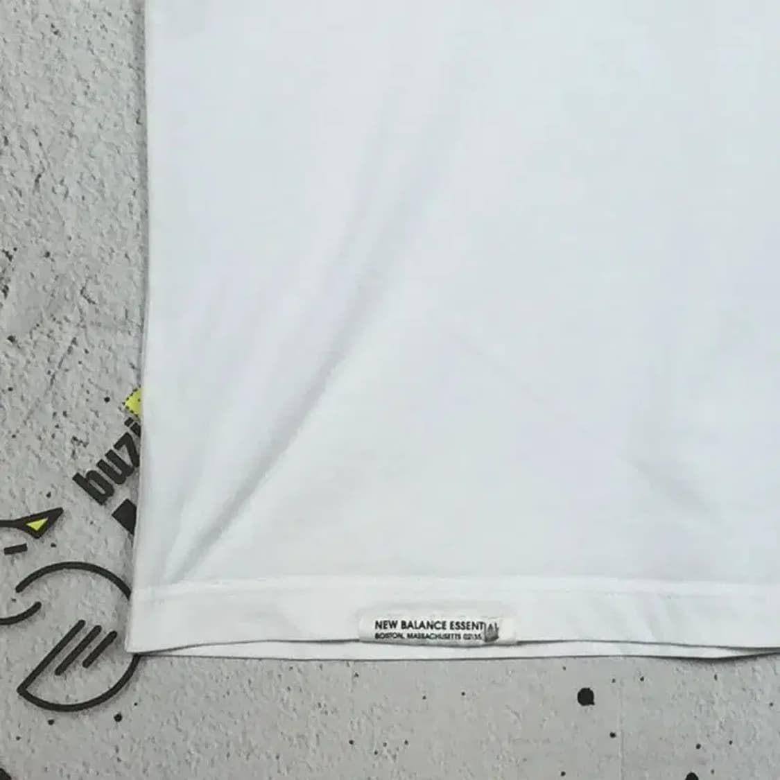 뉴발란스 NEW BALANCE 반팔 티 화이트 M 1000590 상품이미지8