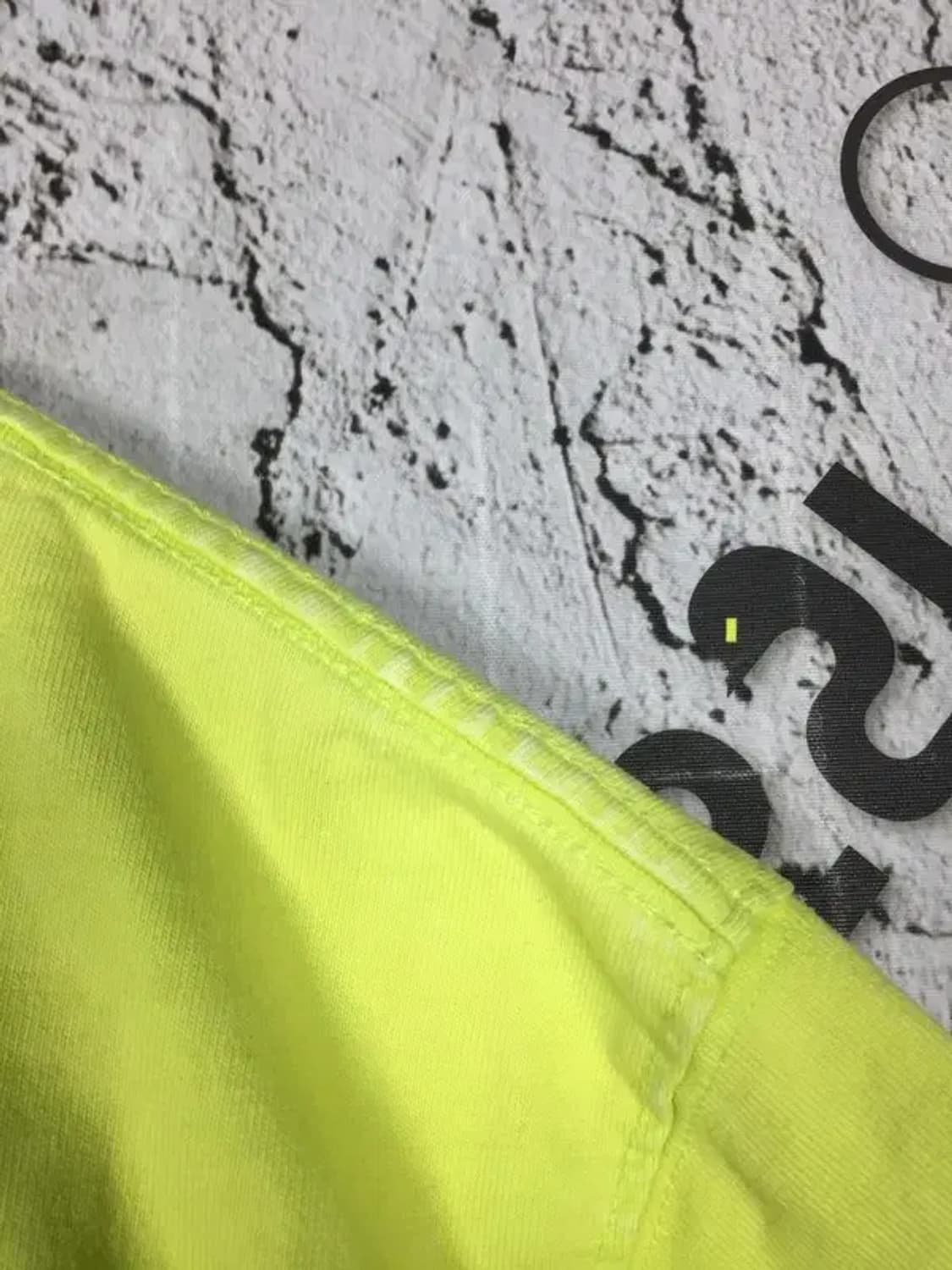 뉴에라 그라피티 반팔 티 옐로우 110(2XL) 1000593 상품이미지5