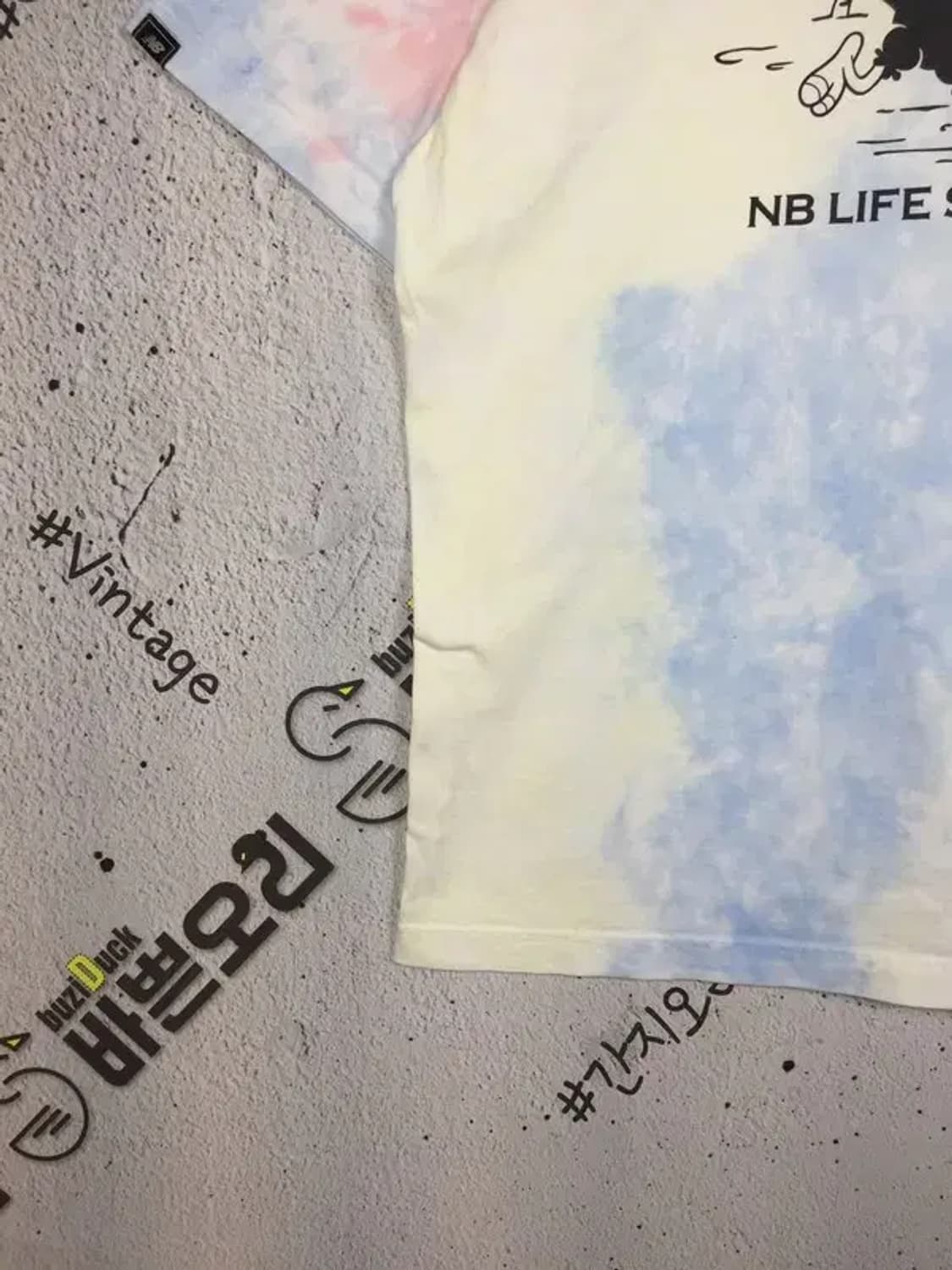 뉴발란스 헤리티지 캐릭터 타이다잉 반팔 티 L 1000595 상품이미지6