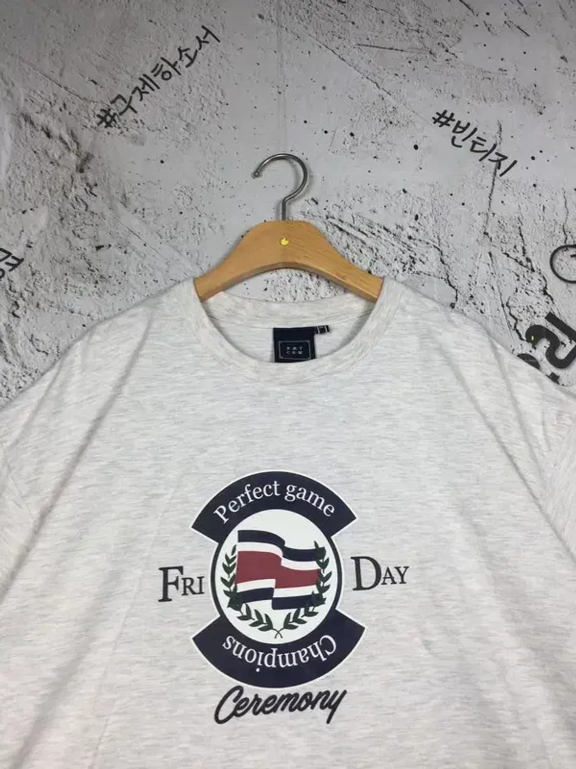 로맨틱크라운 퍼펙트게임 반팔 티 라이트 그레이 XL 1000596 상품이미지4