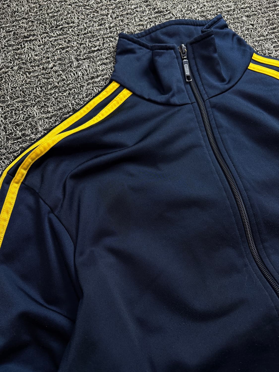 아디다스 파이어버드 트레포일 박시핏 트랙탑 져지 1685 상품이미지3