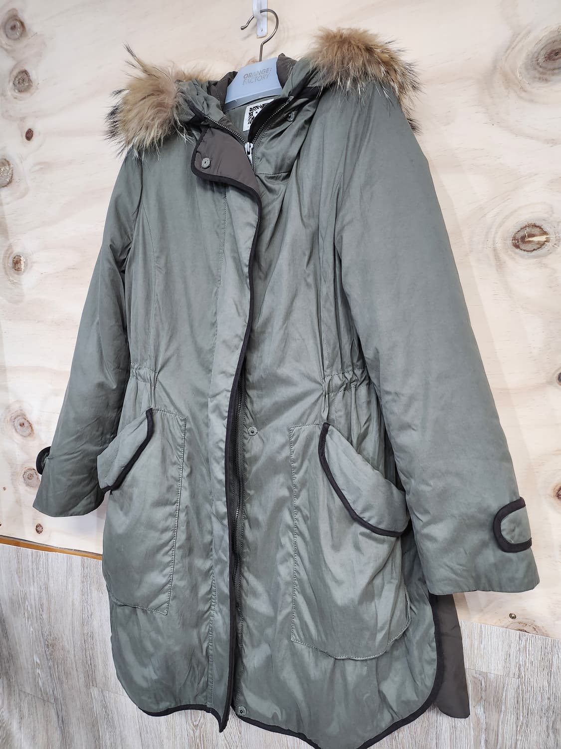 119) 앤클라인 후드 사라피 패딩 상품이미지3