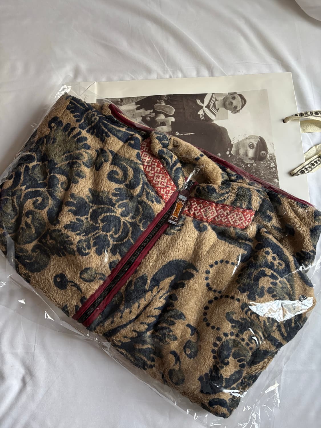 캐피탈 다마스크 패턴 플리스 집 블루존 베이지 상품이미지2