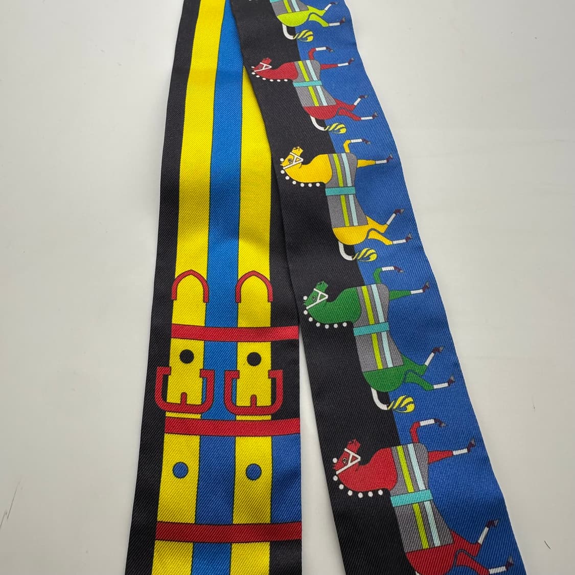 에르메스 로카바르 트윌리 숏스카프 상품이미지5