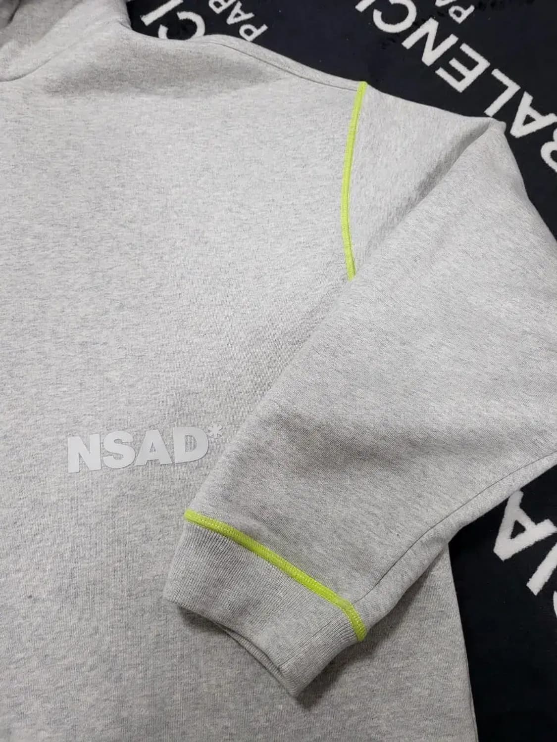 XL)NSAD 그레이 후드티 후드,하단 비닐 레이어드 상품이미지5