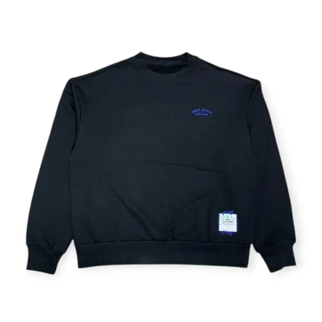 2XL)아워포켓츠 블루 자수 What matter 맨투맨 블랙 롱슬리브 상품이미지3
