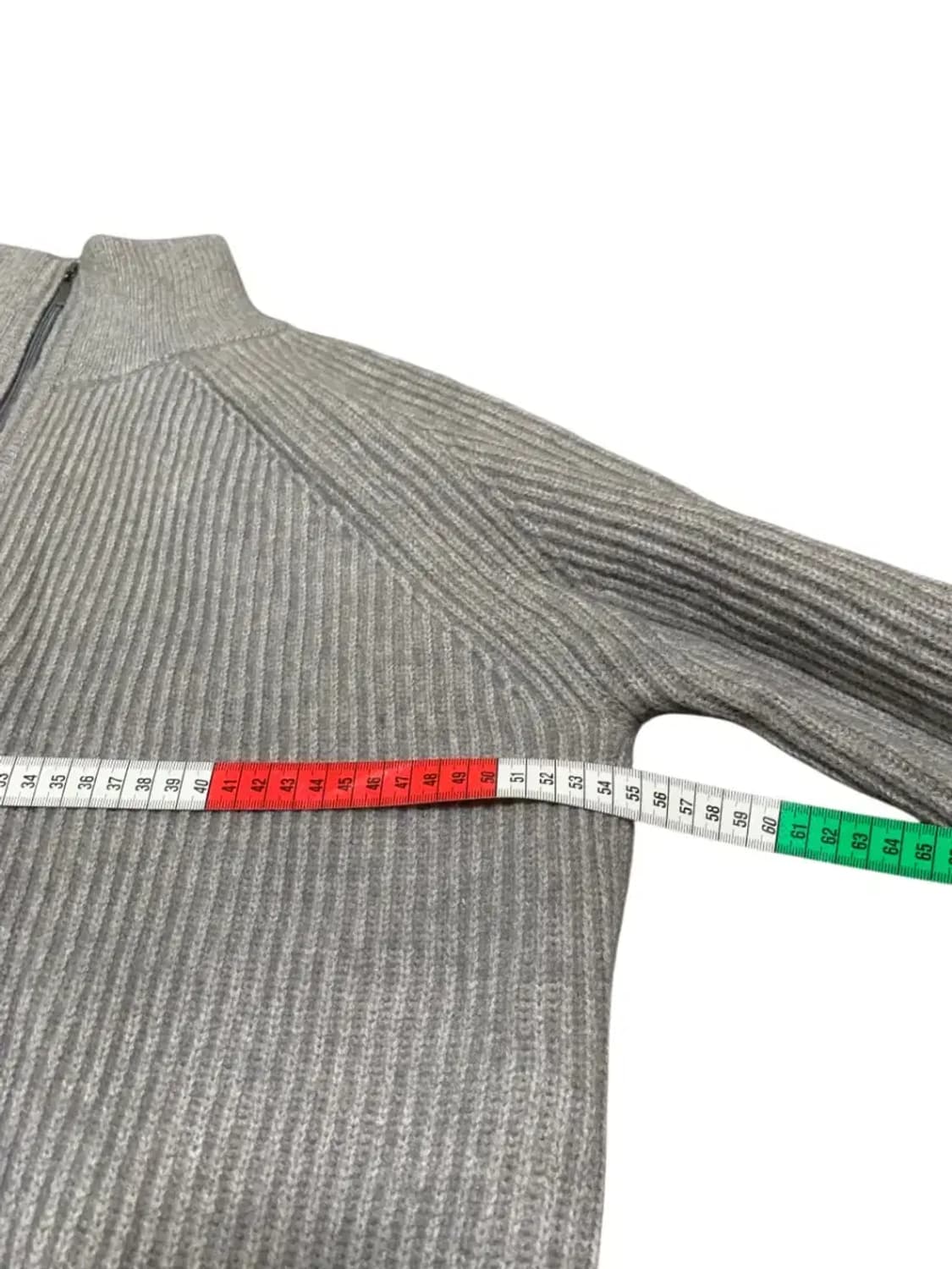 L)그레이 하프넥 니트 스웨터 반집업 심플패턴 회색 상품이미지4