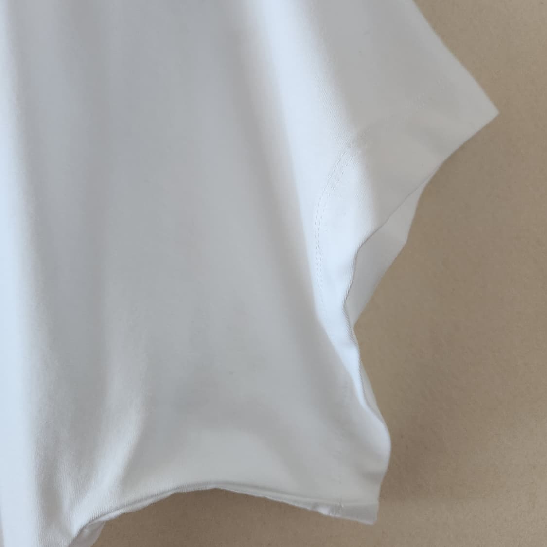 새상품) 25SS 준지 반팔티 (34) 상품이미지6