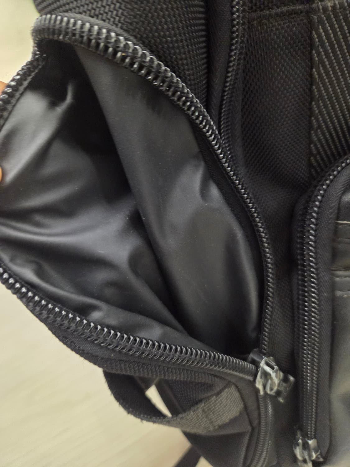 투미 TUMI 알파 부라보 셰퍼드 디럭스백팩 상품이미지7