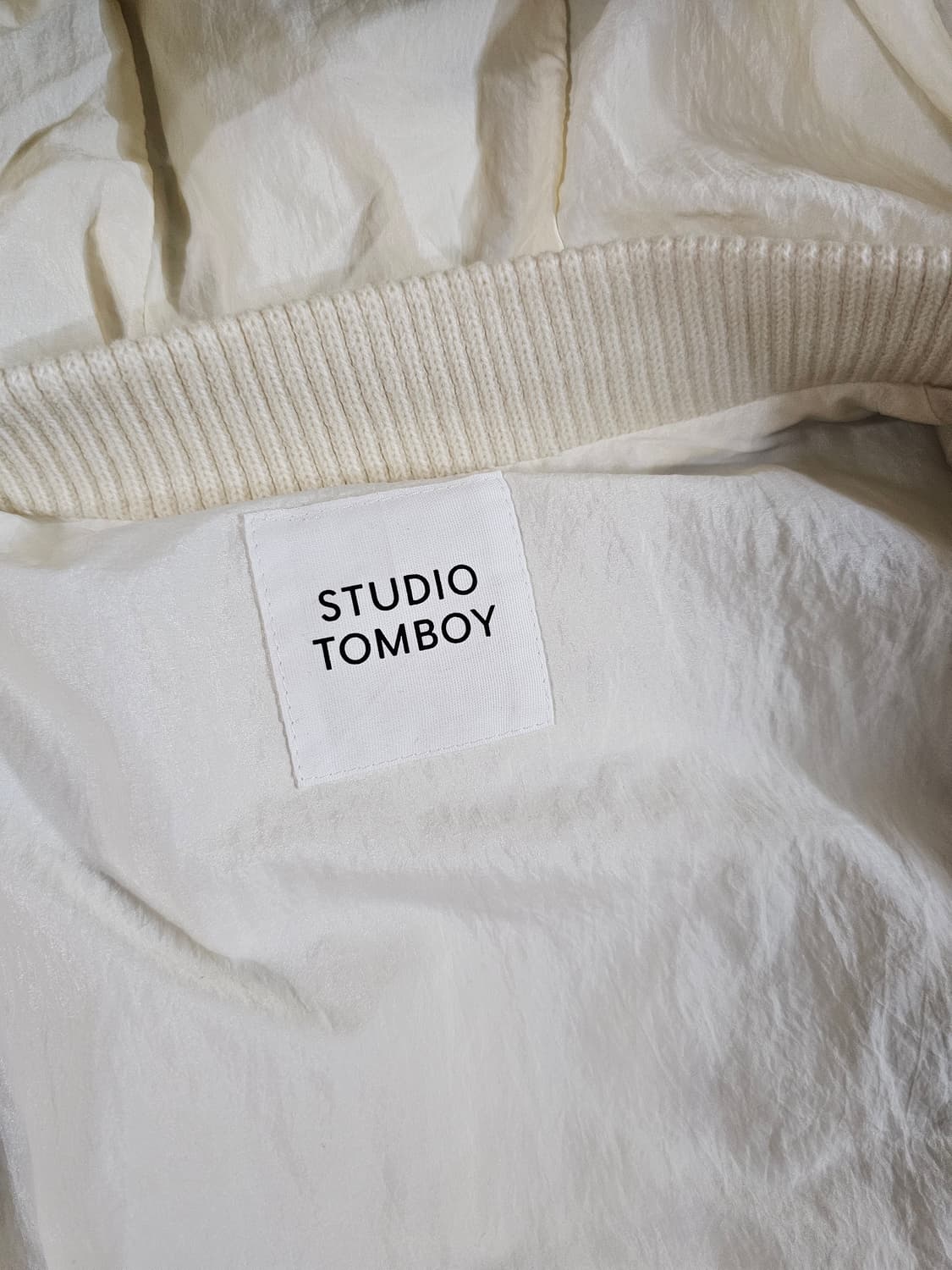 내일 아침까지만 판매 [F] 스튜디오 톰보이 후드 덕 다운 패딩 자켓 상품이미지7