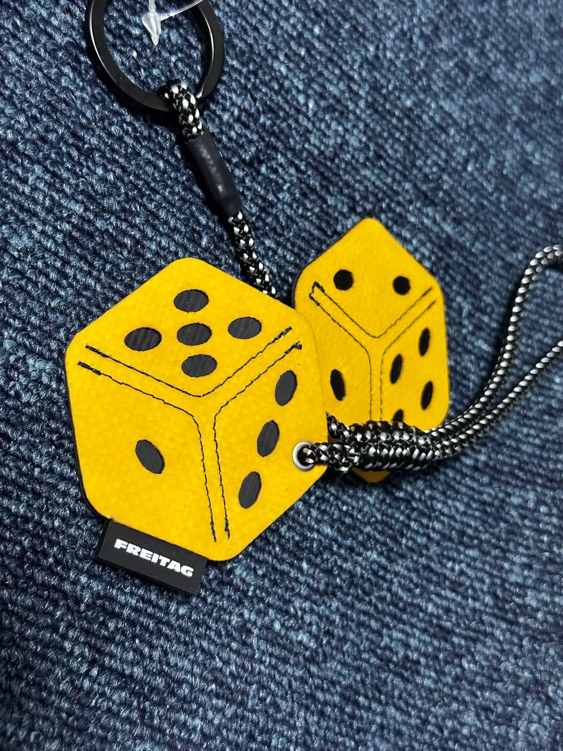 새제품 Freitag 프라이탁 희귀 키링 판매 상품이미지5