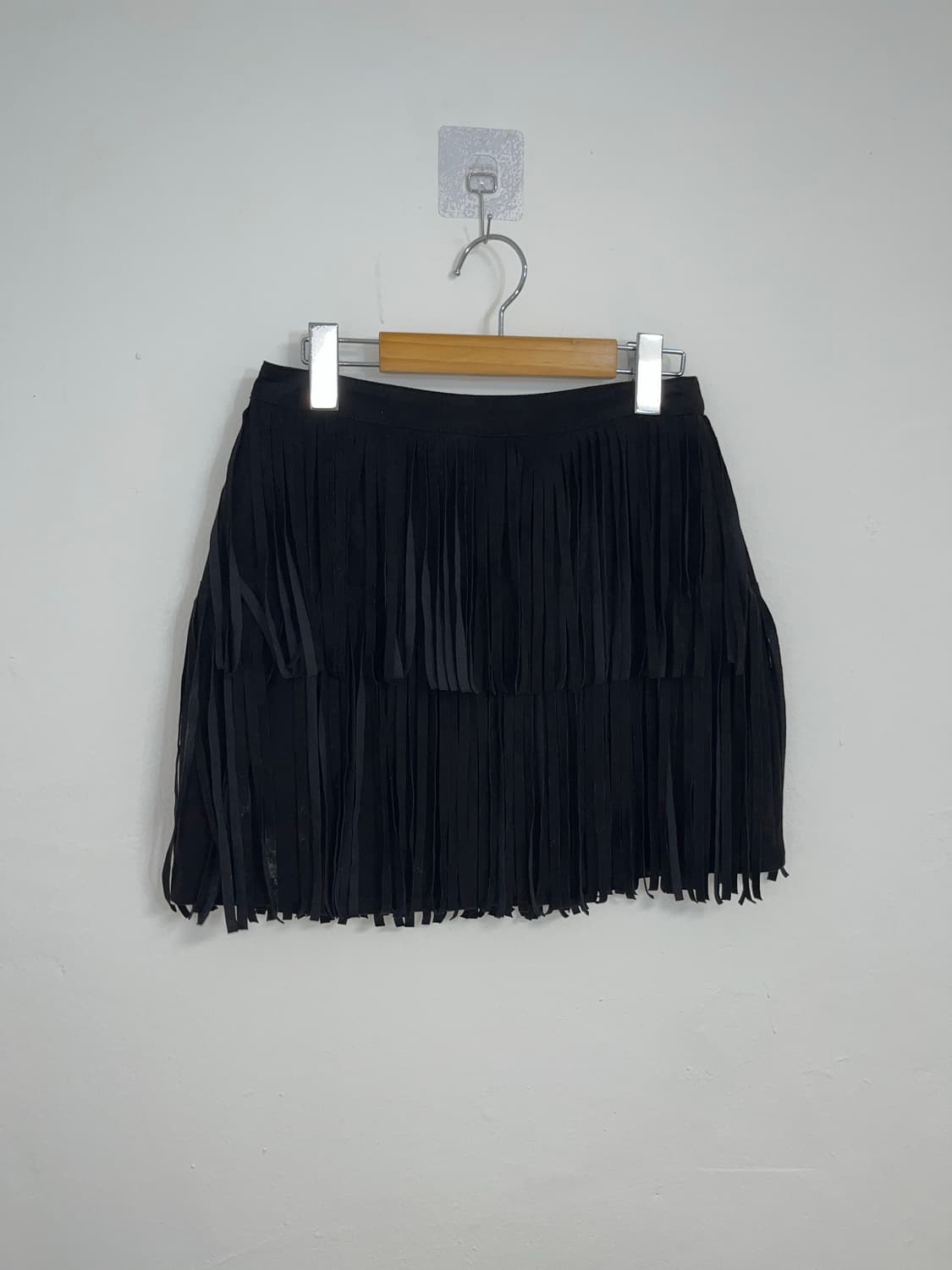 블랙 스웨이드 프린지 스커트 상품이미지1