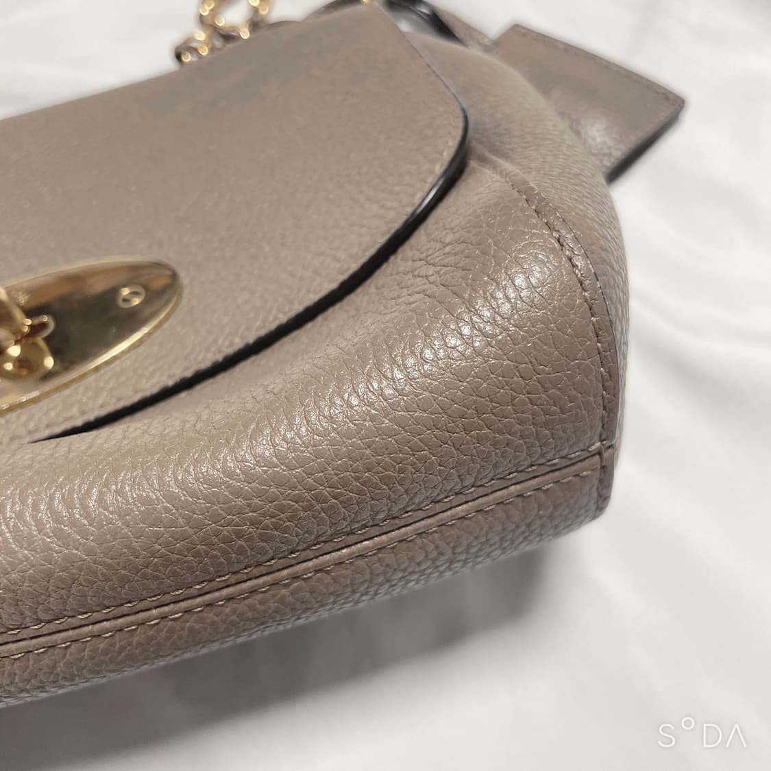 멀버리 미니 체인 크로스백 상품이미지4