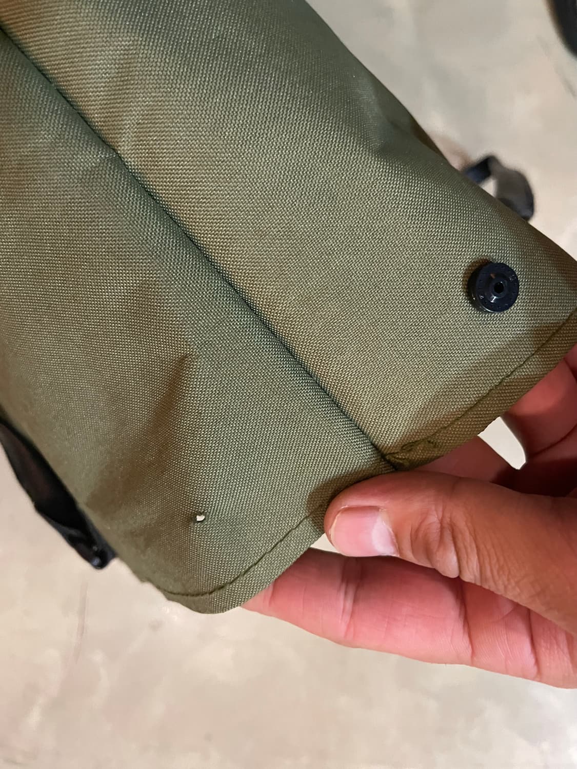 Beams 숄더백 카키 상품이미지5