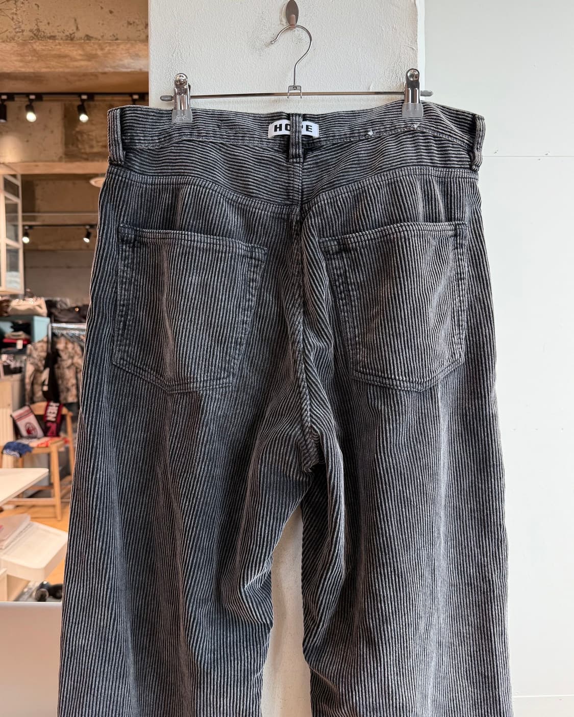 호프 그레이블랙 코듀로이 와이드 팬츠  상품이미지6