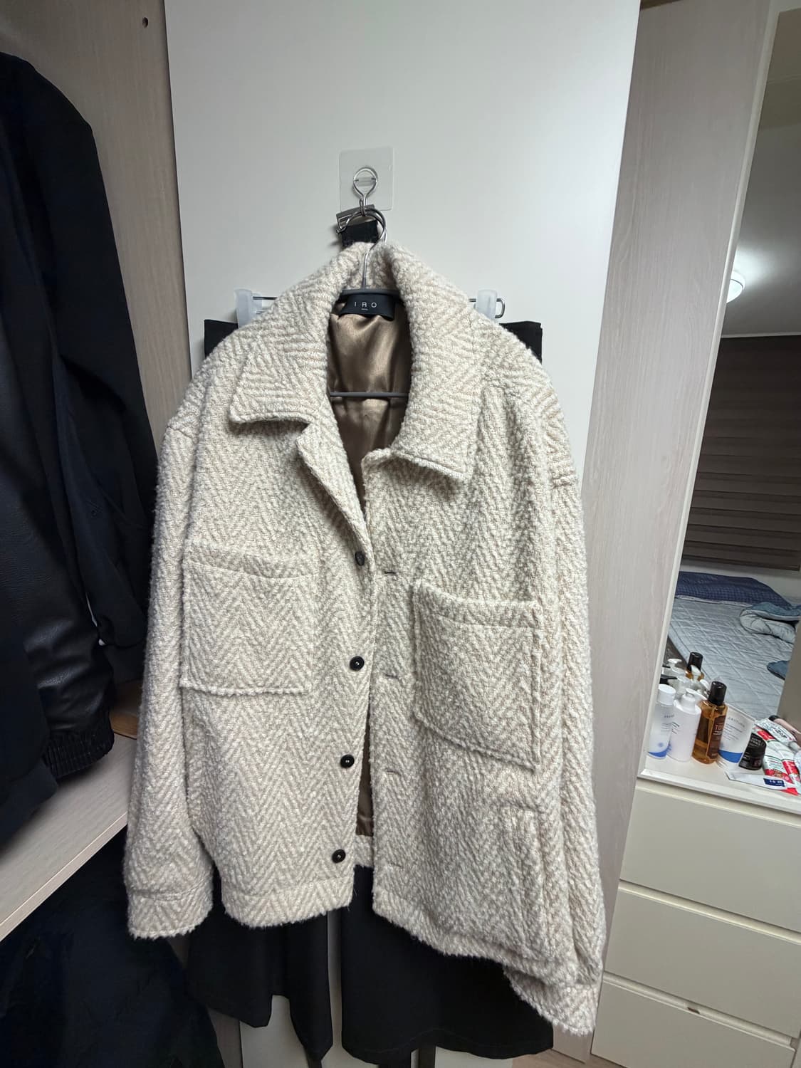 iro paris 헤링본 울 부클 셔츠형 점퍼 상품이미지1