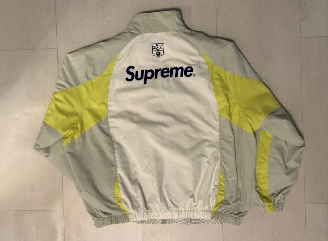 슈프림 S로고 트랙자켓 팝니다. 상품이미지2