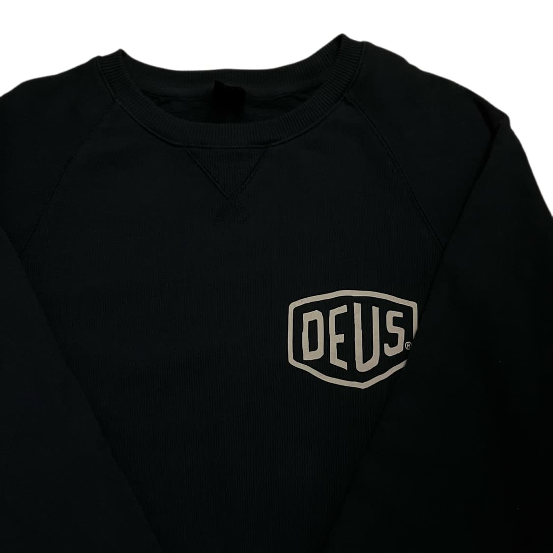 데우스 인디고맨투맨 상품이미지2