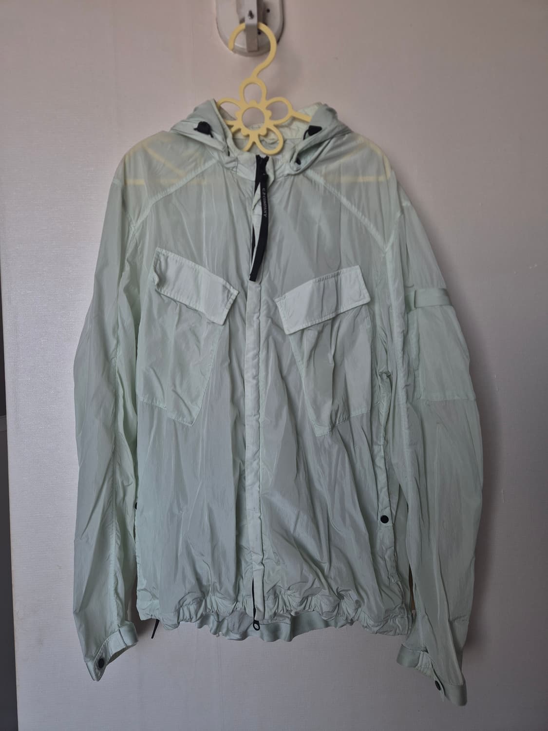 CP컴퍼니 고글자켓 바람막이 상품이미지1