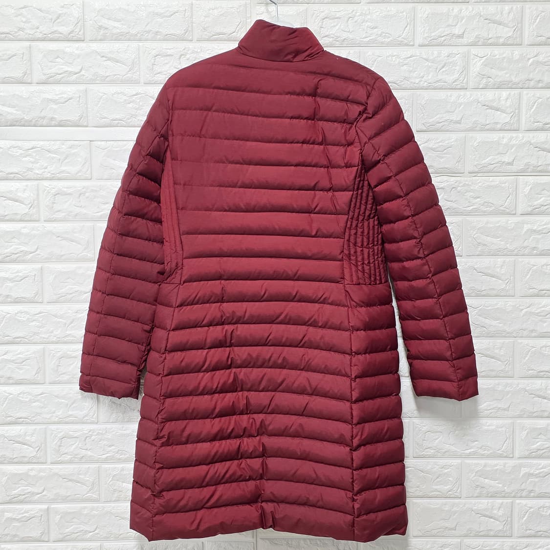 택포// 꼼빠니아 구스다운 패딩 와인 S 상품이미지4