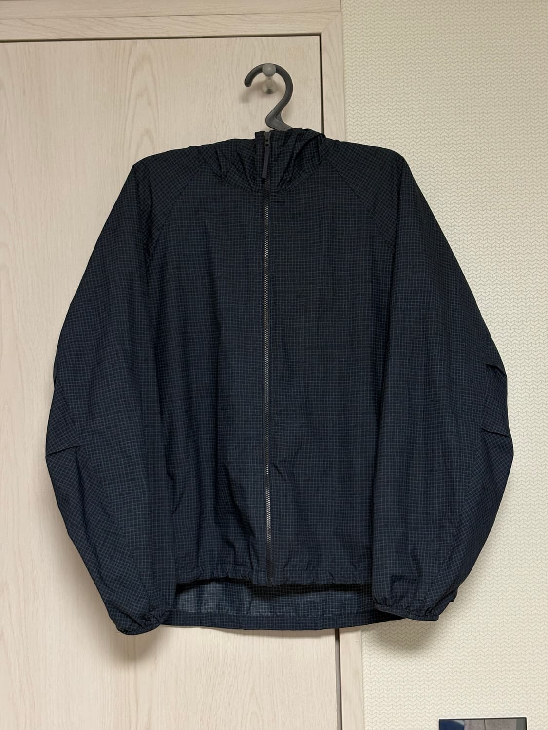 Uniqlo 유니클로 UV 프로텍션 파카 바람막이 상품이미지2