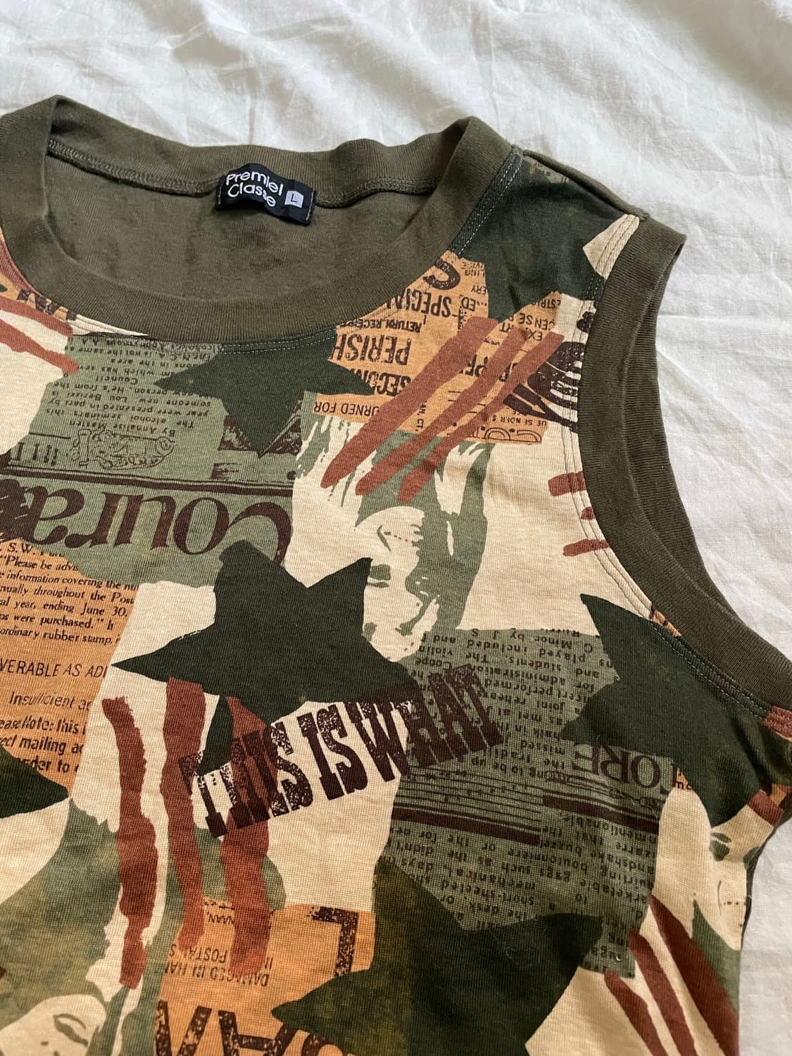 y2k 밀리터리 그래픽 슬리브리스 탑  상품이미지2