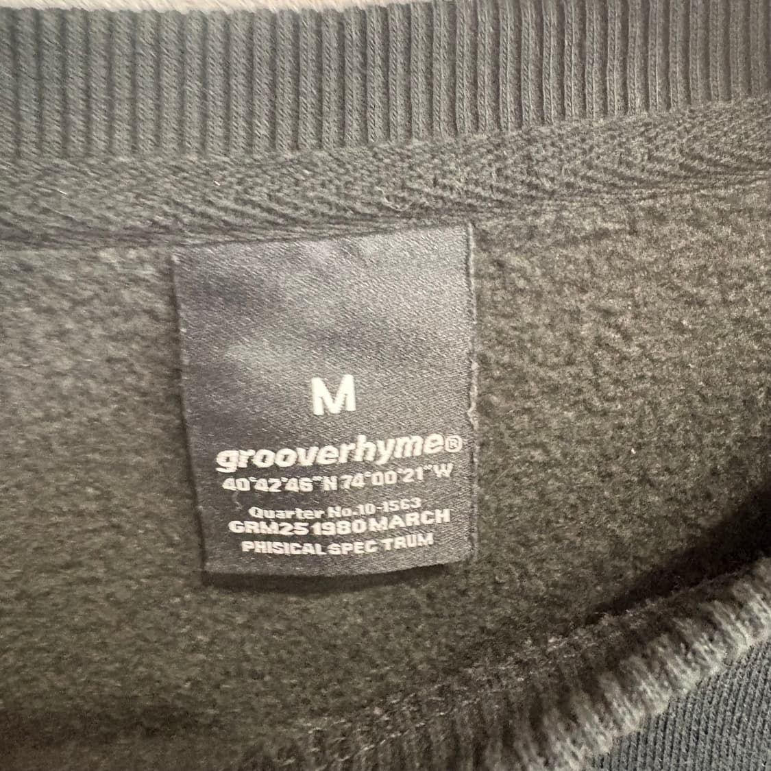 Grooverhyme 검정색 맨투맨 티셔츠 M 상품이미지5