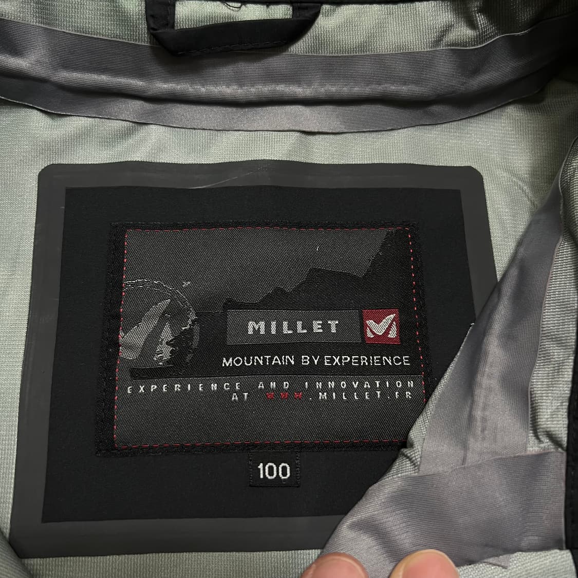 밀레 마운틴 등산복 로고 바람막이 집업자켓 [블랙] L/100 상품이미지5