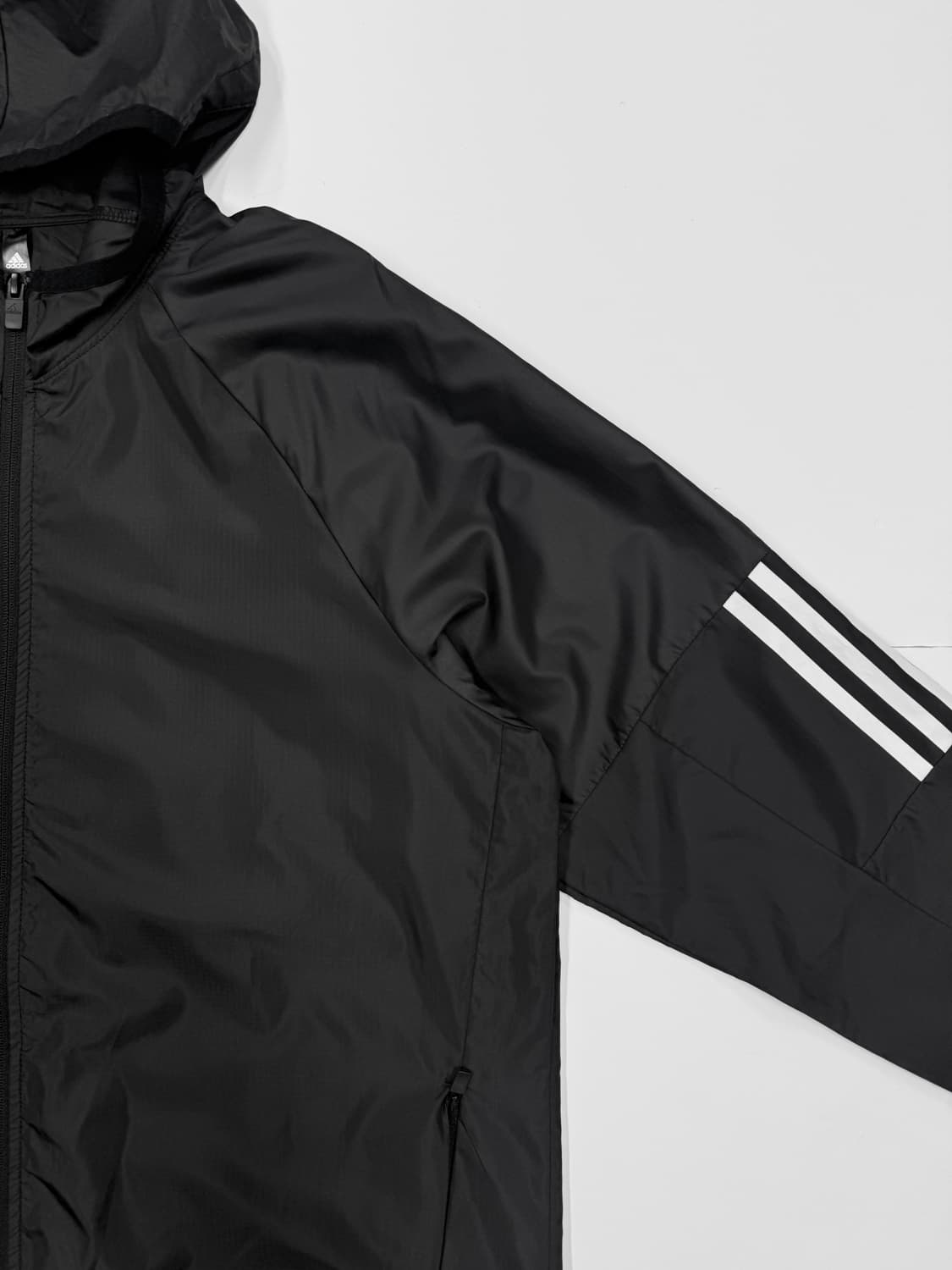 아디다스 블랙 윈드자켓 상품이미지3