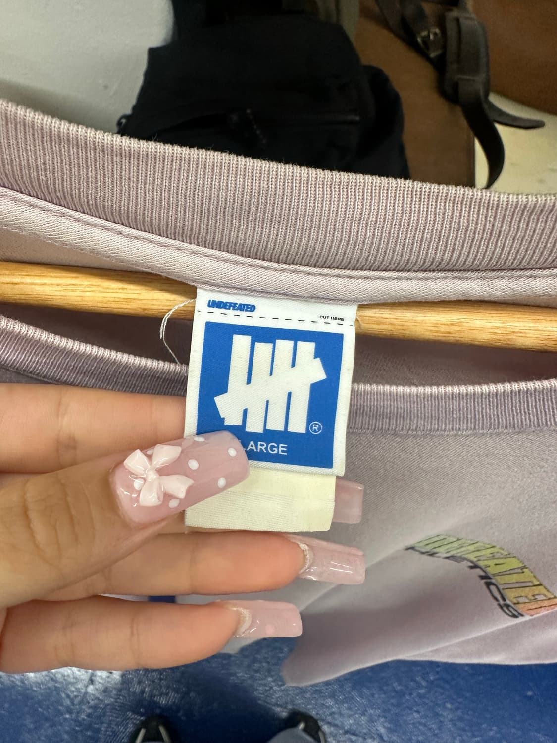 언디핏 에슬레틱 핑크 반팔티 상품이미지5