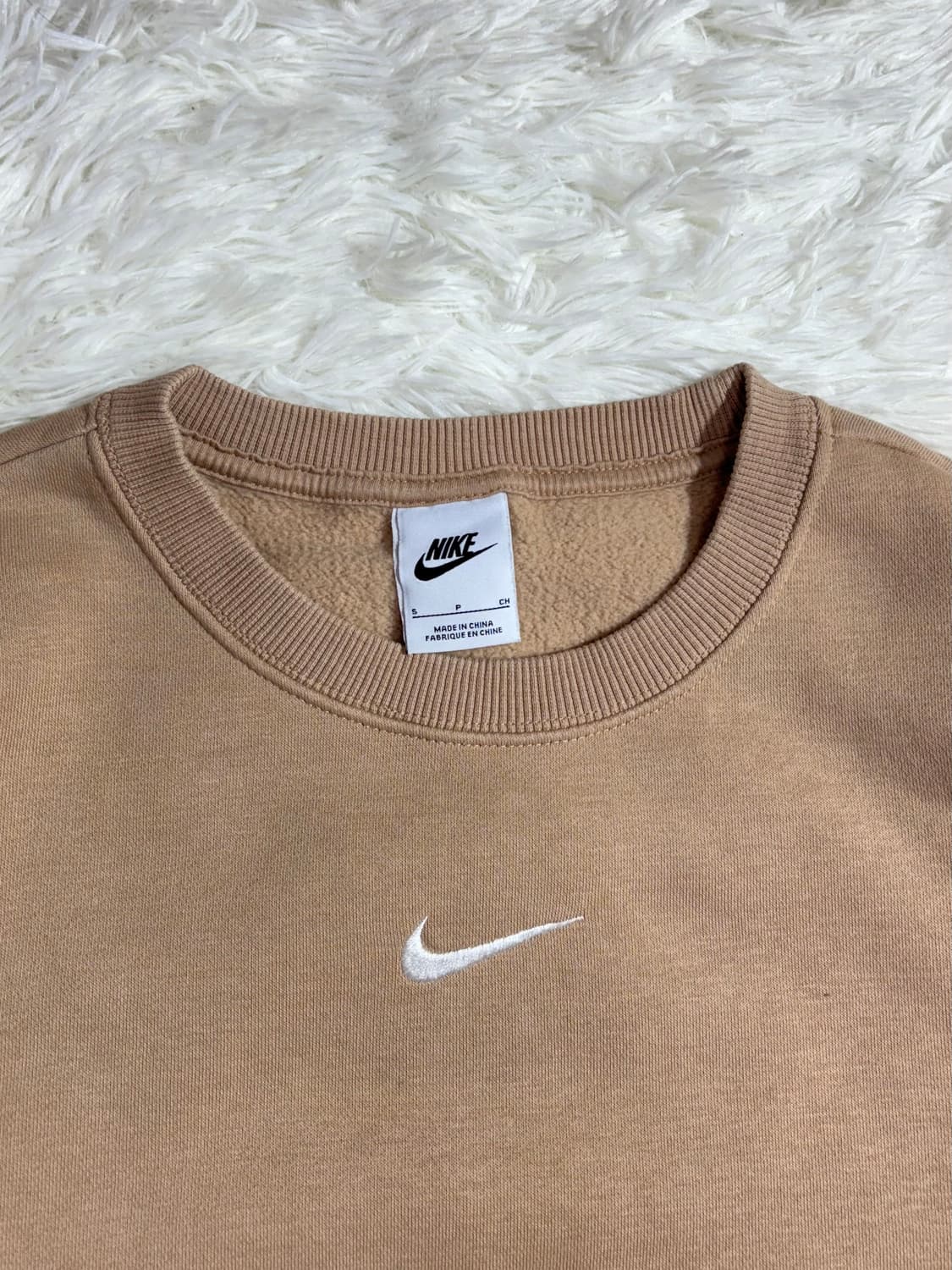 나이키 베이지 미드스우시 맨투맨  상품이미지5