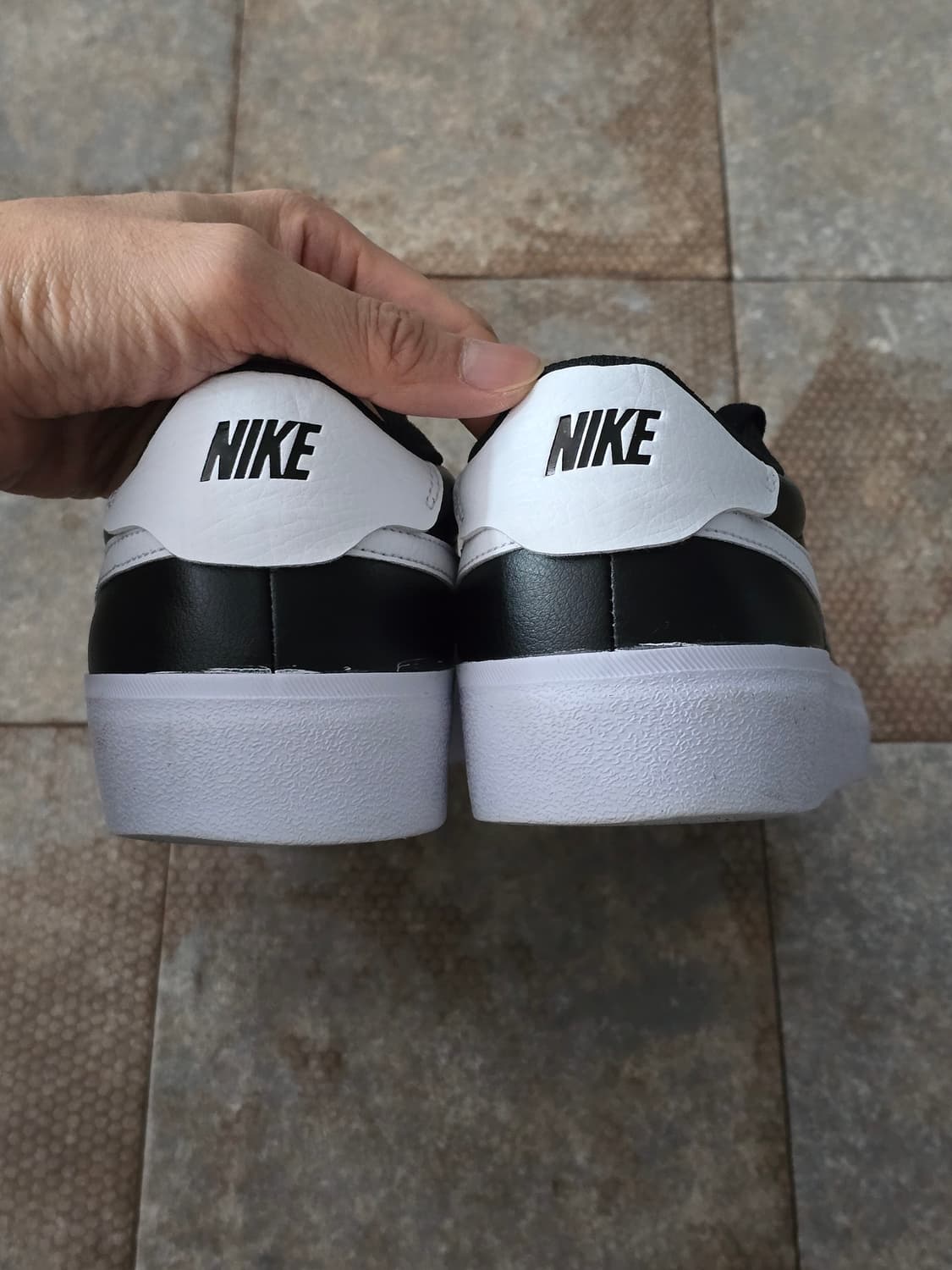 (270)나이키 코트 슛 검흰 상품이미지7