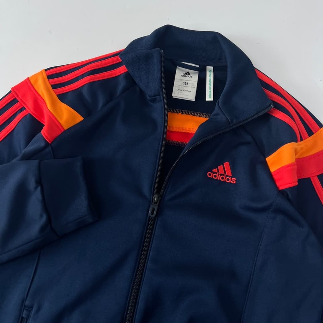 아디다스 트랙탑 상품이미지2