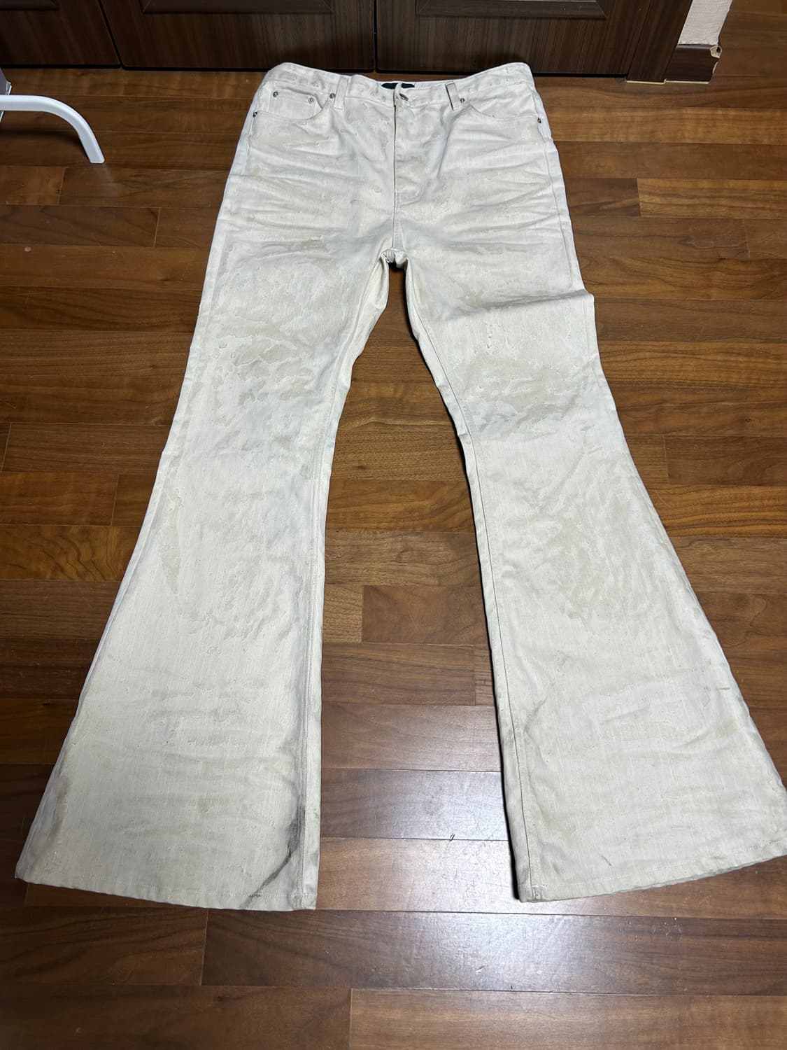 [3] 언더마이카 글라시얼 벨벳틴 플레어진 아이보 리 상품이미지1