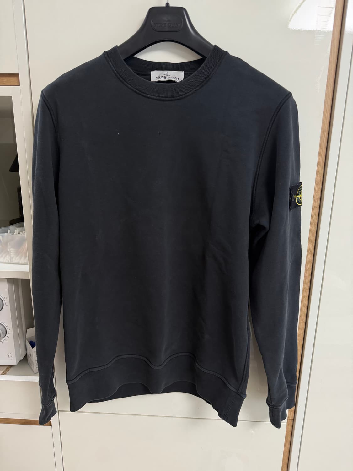 크림판 스톤아일랜드 맨투맨 블랙 L 상품이미지2