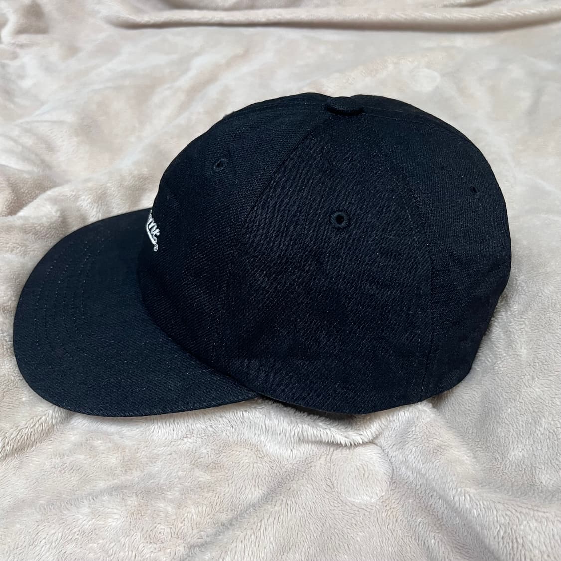 슈프림 6패널 스트립트 볼캡 24ss 상품이미지2