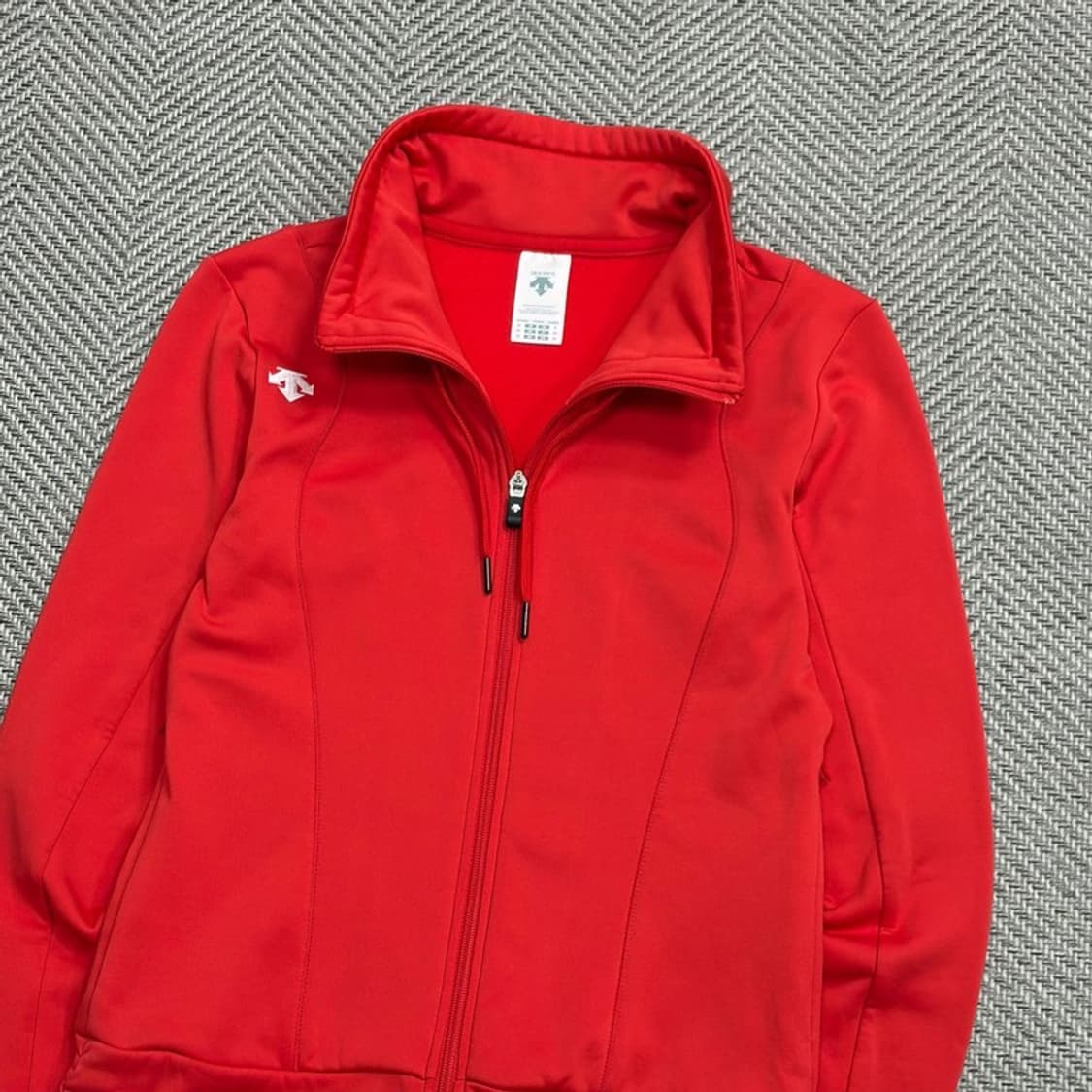 데상트 트레이닝 집업 v1694 상품이미지5