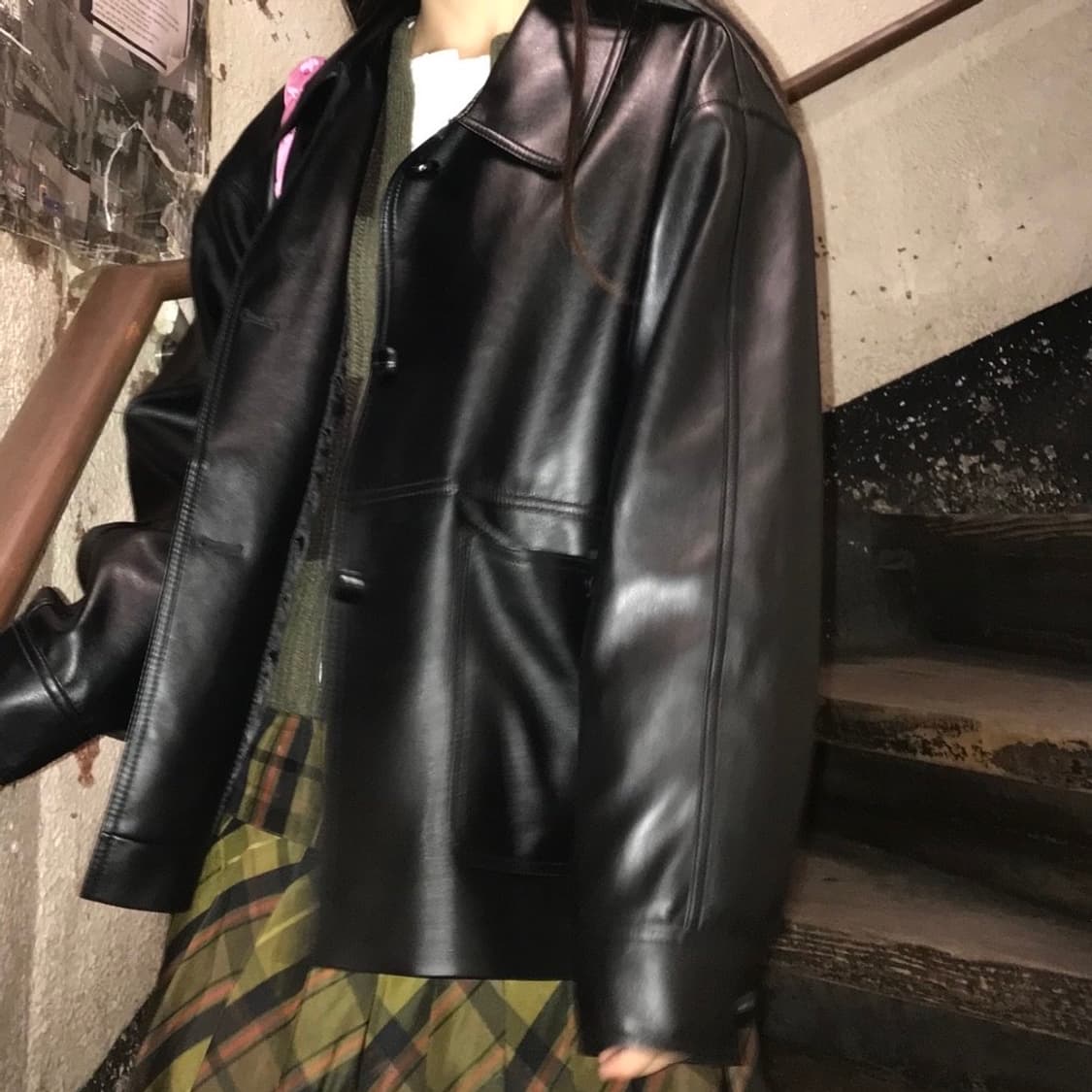 Modest Mood 비건 레더 재킷 상품이미지5