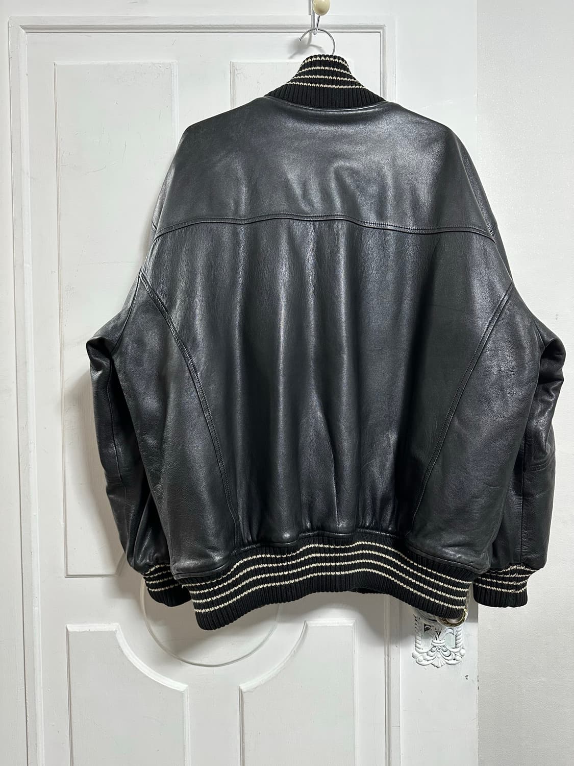 쉽스킨 바시티자켓 상품이미지2