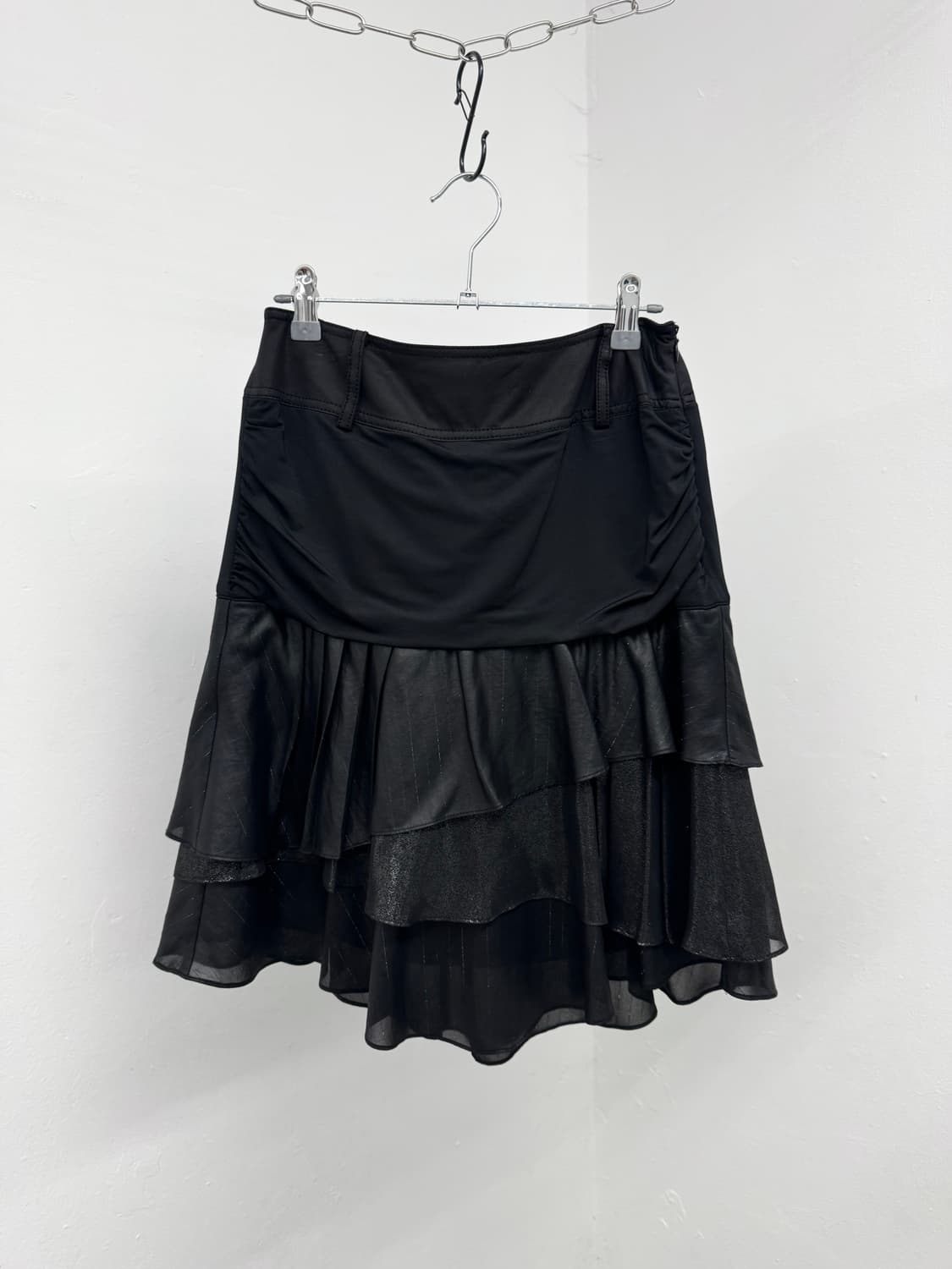 블랙 셔링 디테일 캉캉 프릴 스커트 상품이미지1