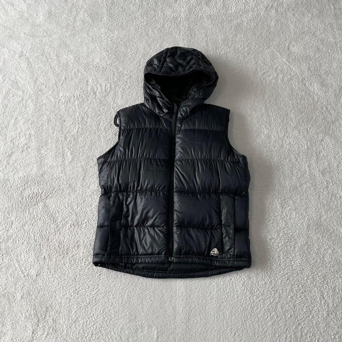S-M 나이키 ACG 여성 패딩조끼  상품이미지1