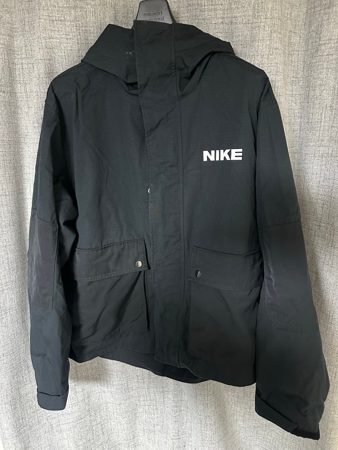 나이키 바람막이 상품이미지2