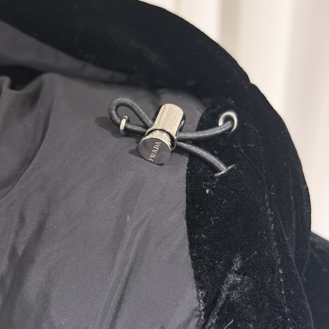 (A+/38) / 프라다 블랙 밸벳 다운 패딩 자켓 상품이미지5