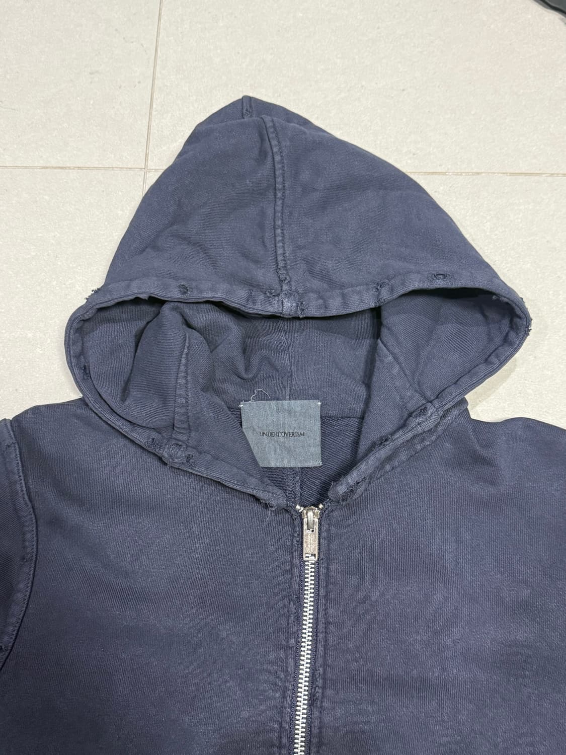 언더커버 디스트레스드 워싱 가공 후드 집업 자켓 상품이미지5
