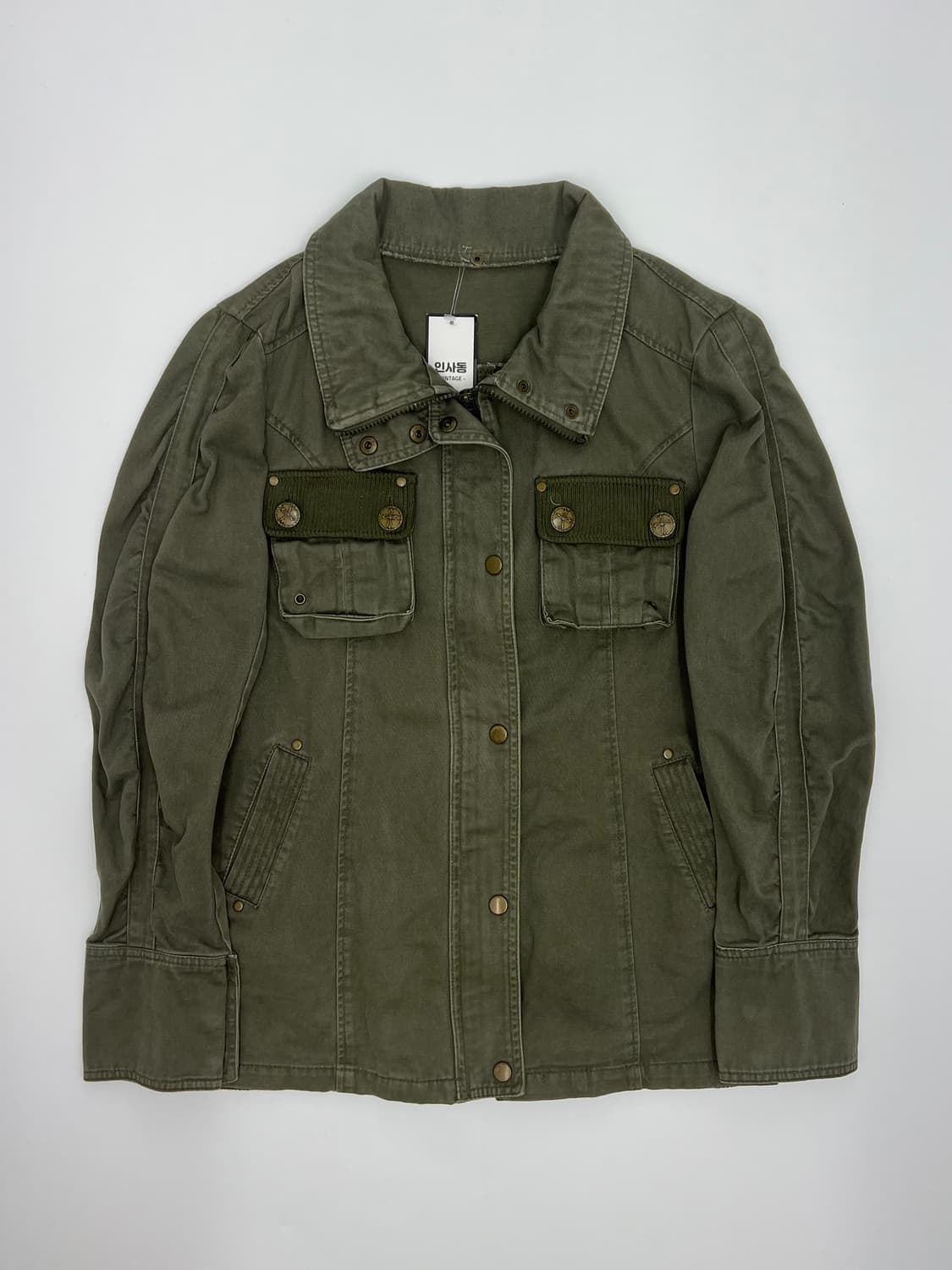 빈티지 버튼 디테일 필드자켓 상품이미지1