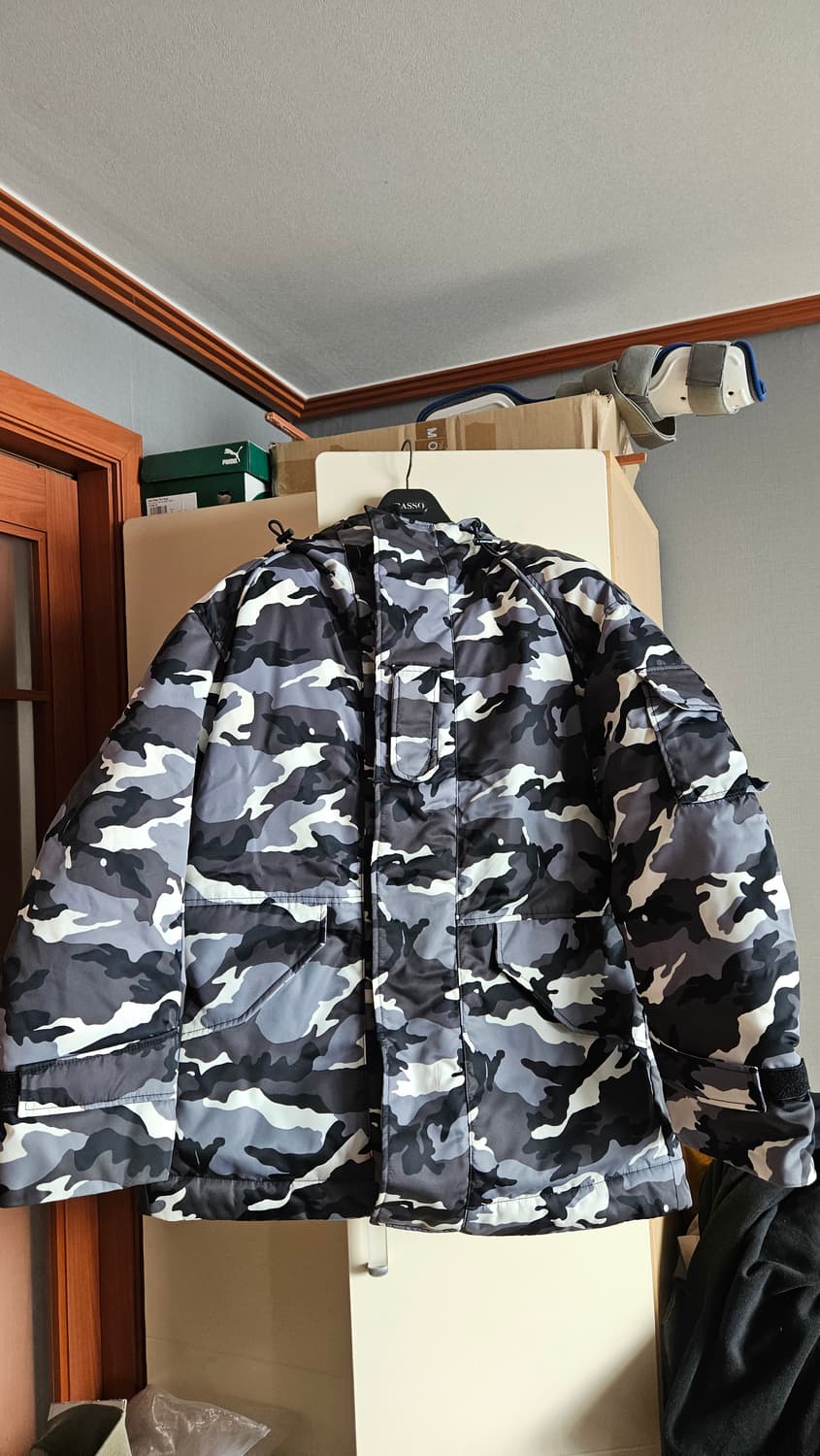 준지 패딩 카모 푸퍼자켓 상품이미지1