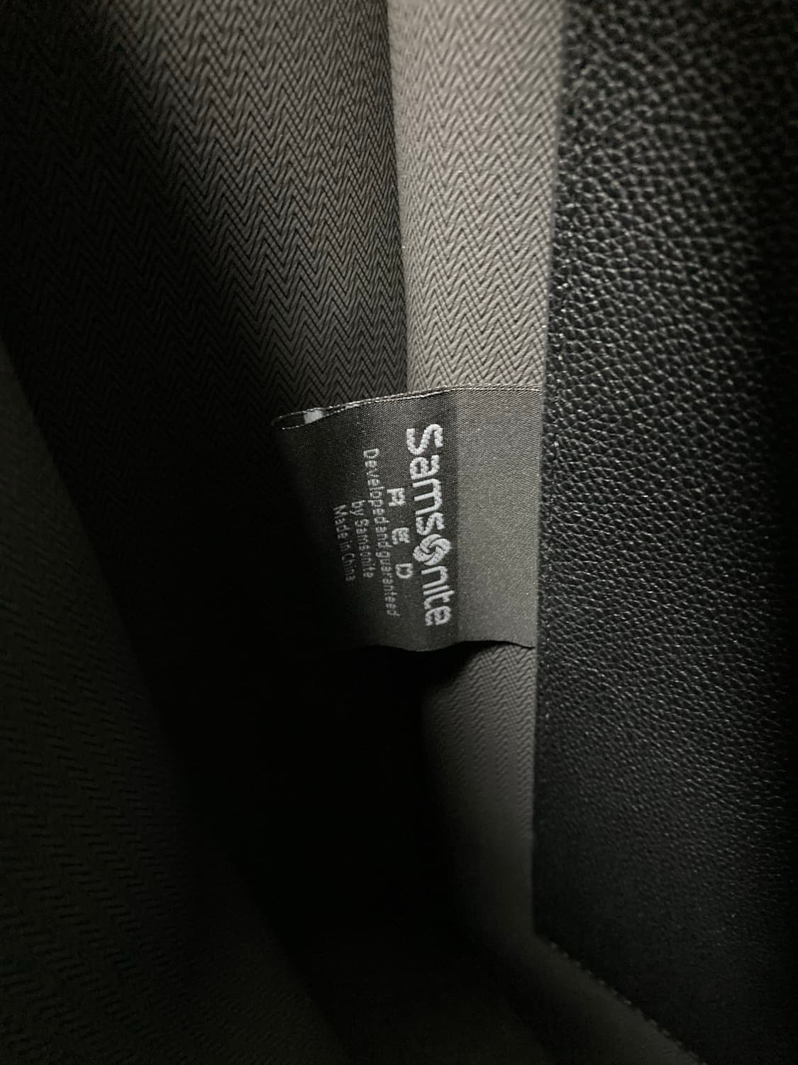 샘소나이트 BAYNES 토드백 판매 상품이미지8