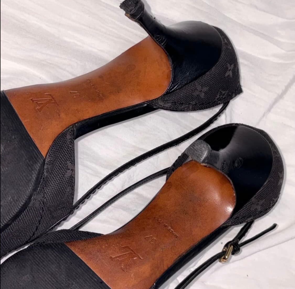 Louis Vuitton 루이비통 힐 245 상품이미지5